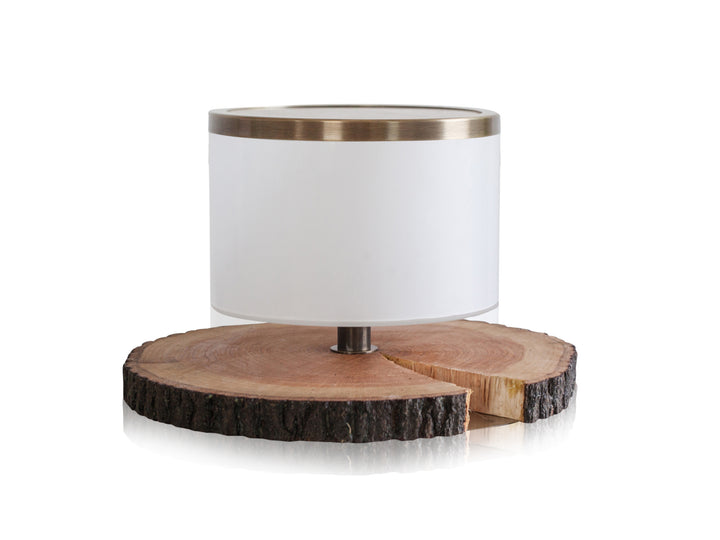 Lampada da tavolo in legno realizzata a mano personalizzabile artigianato italiano neeDesign