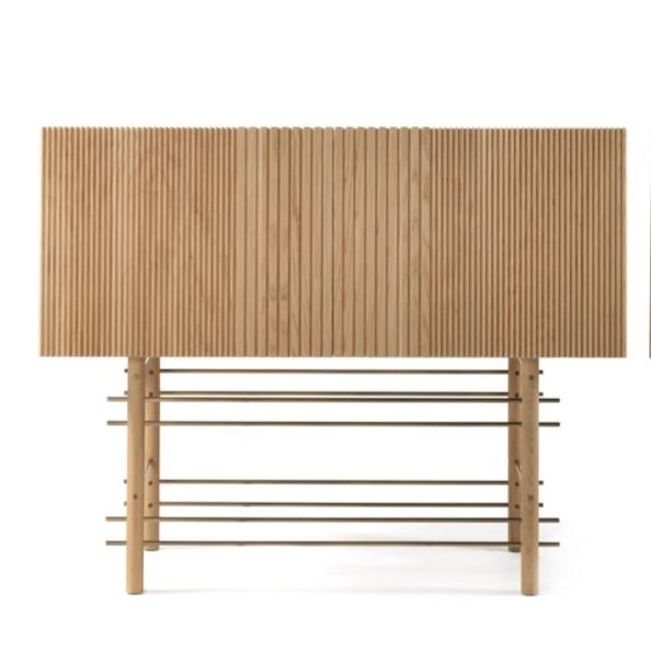 Madia in legno massello e vetro realizzata a mano personalizzabile artigianato italiano neeDesign